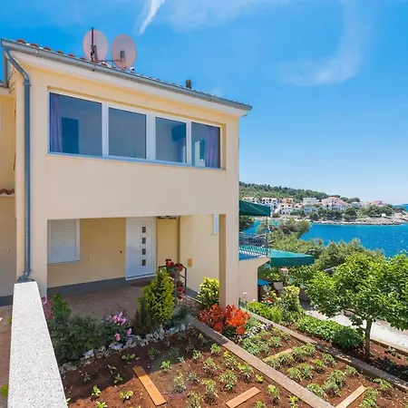 By The Sea Bilo, Primosten - 4176 * Podgreben