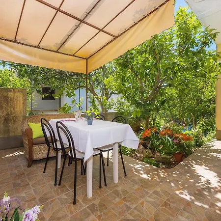 By The Sea Bilo, Primosten - 4176 Podgreben