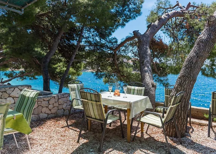 By The Sea Bilo, Primosten - 4176 * Podgreben