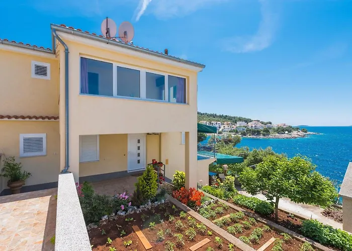 By The Sea Bilo, Primosten - 4176 * Podgreben