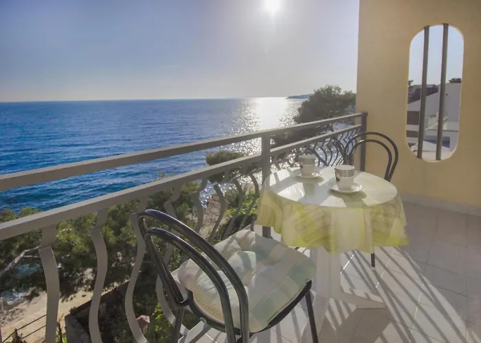 Apartman By The Sea Bilo, Primosten - 4176 *