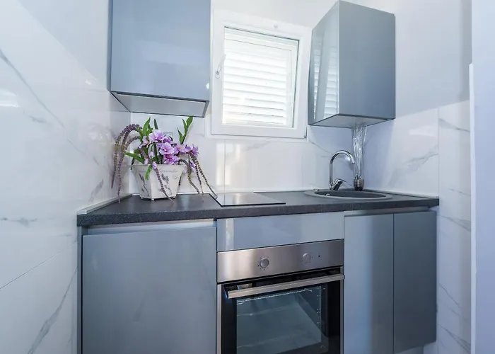 By The Sea Bilo, Primosten - 4176 Apartman