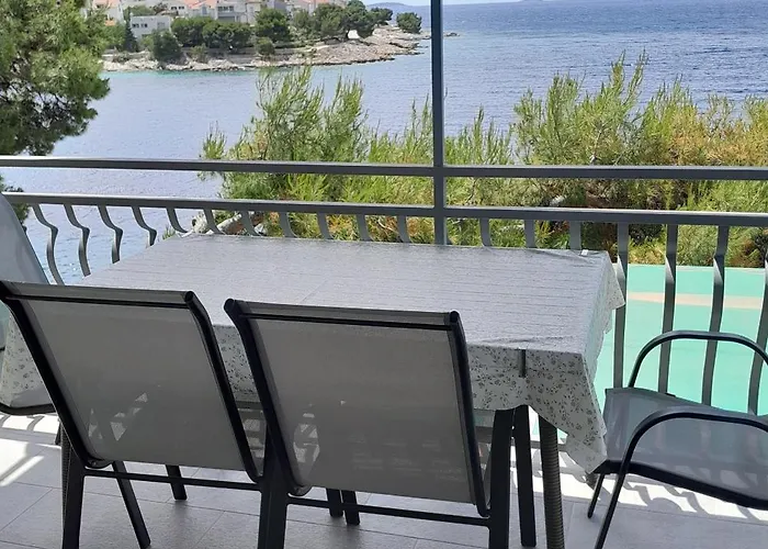 Apartment By The Sea Bilo, Primosten - 4176 Podgreben